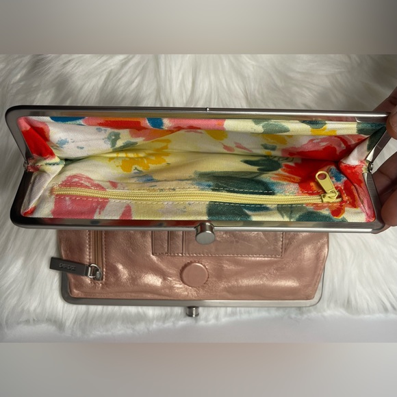 HOBO Lauren Clutch Wallet in Soft Metallic Pink - Picture 5 of 6